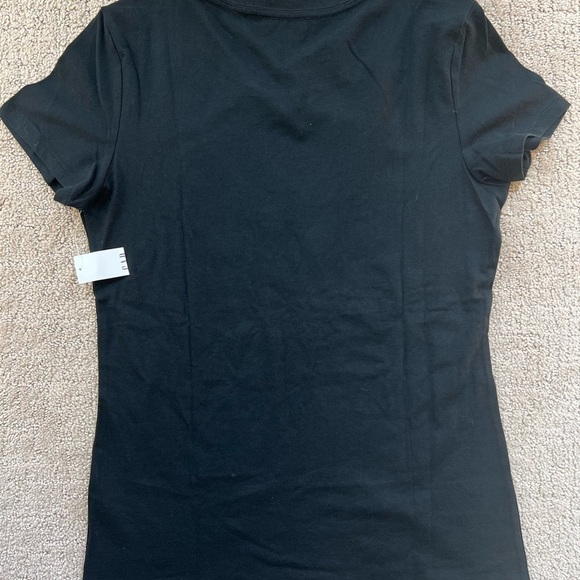 Gap Logo Tshirt - Picture 4 of 5
